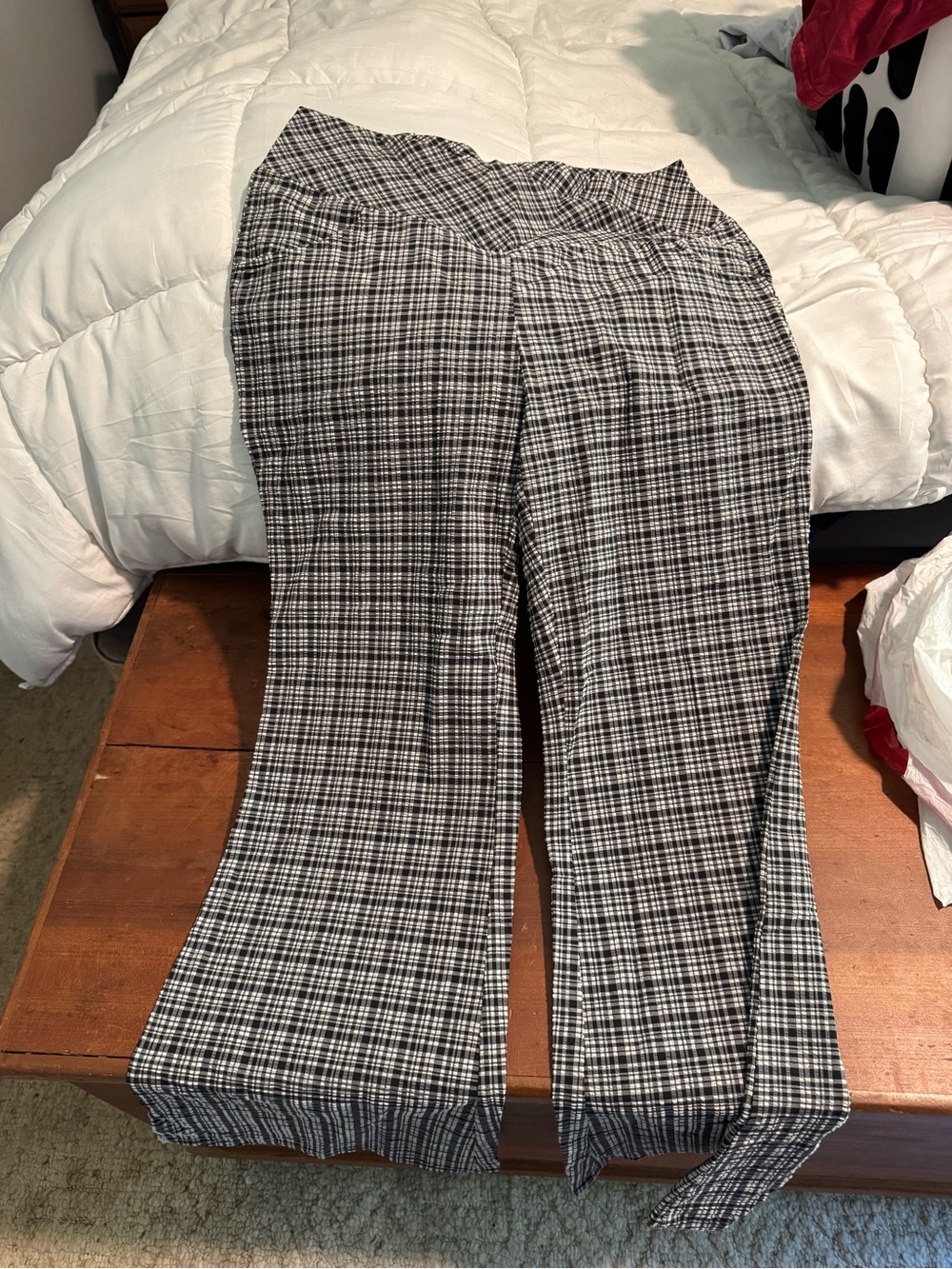 HALARA Black and White Plaid Wide-Leg Pants